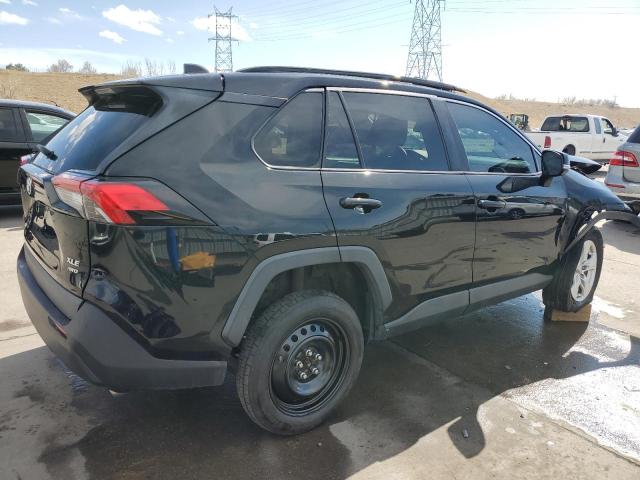 Photo 3 from auction – 2019 TOYOTA RAV4 XLE with VIN 2T3P1RFV2KC012430