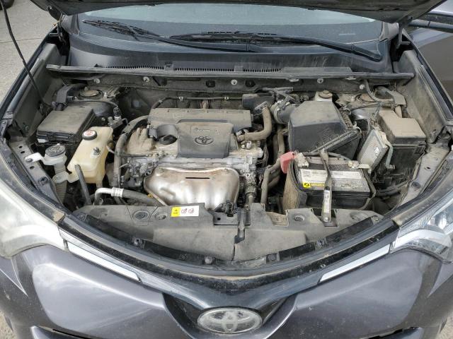 Photo 12 from auction – 2017 TOYOTA RAV4 XLE with VIN JTMRFREV2HJ709114