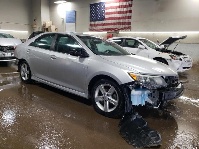 Photo 4 from auction – 2014 TOYOTA CAMRY L with VIN 4T1BF1FKXEU435982