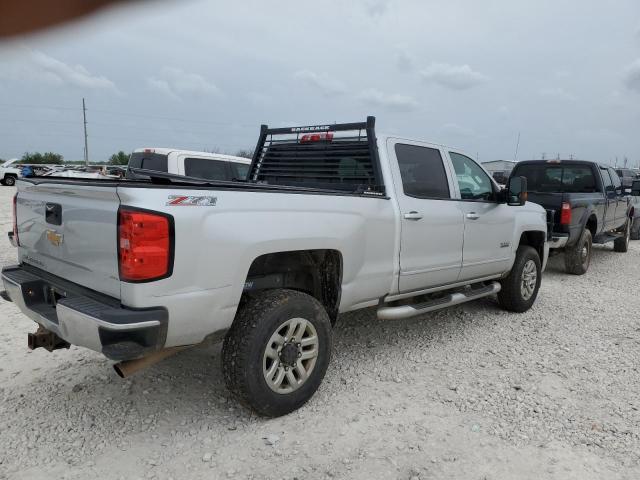 Photo 4 from auction – 2017 CHEVROLET SILVERADO with VIN 1GC1KVEG4HF116117