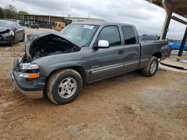 CHEVROLET SILVERADO 2000 with VIN 2GCEC19T2Y1352223 - Photo from auction