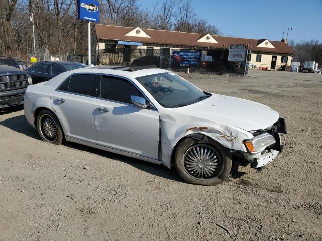 Photo 4 from auction – 2016 CHRYSLER 300C with VIN 2C3CCAEG0GH198055