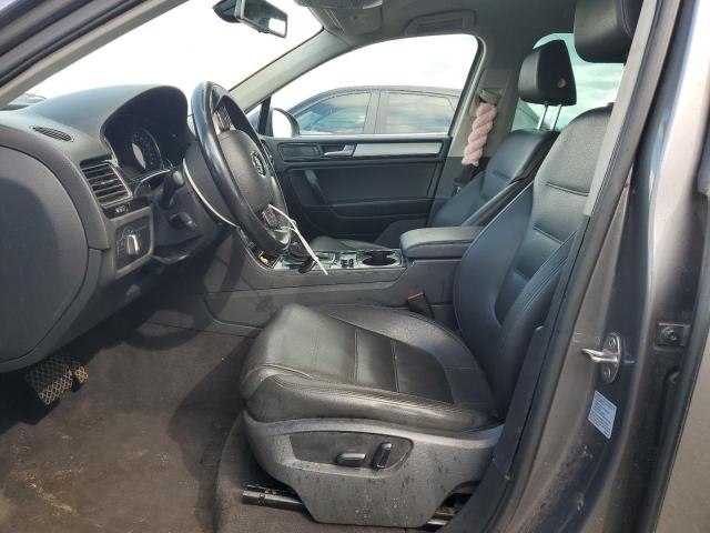 Photo 7 from auction – 2011 VOLKSWAGEN TOUAREG V6 with VIN WVGFF9BP5BD005113