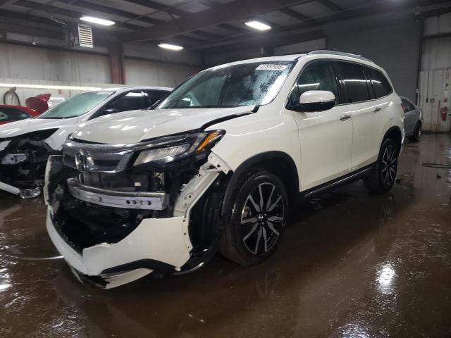 HONDA PILOT ELIT 2019 with VIN 5FNYF6H01KB060219 - Photo from auction