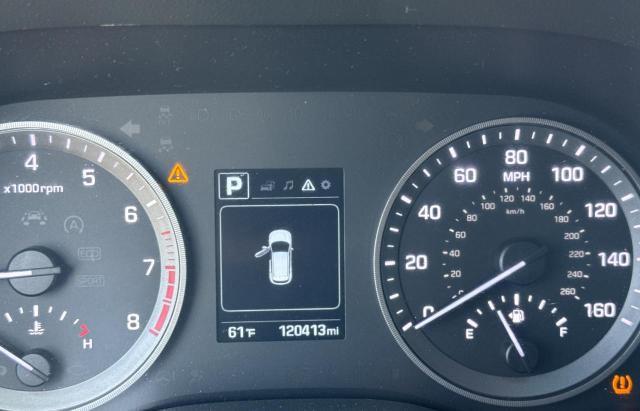 Photo 8 from auction – 2017 HYUNDAI TUCSON LIM with VIN KM8J3CA44HU278172