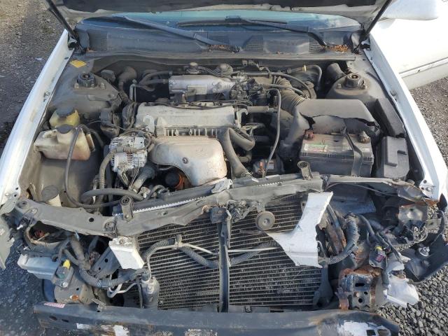 Photo 11 from auction – 2001 TOYOTA CAMRY CE with VIN 4T1BG22K71U045151
