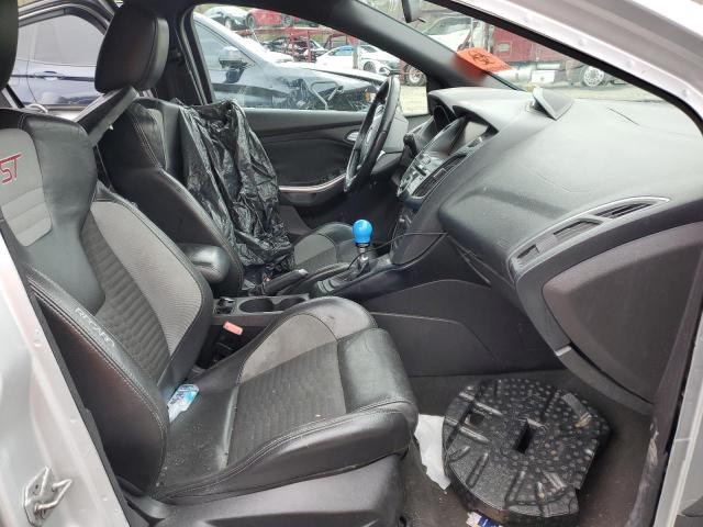 Снимка 7 от търг – 2013 FORD FOCUS ST с VIN 1FADP3L97DL367853