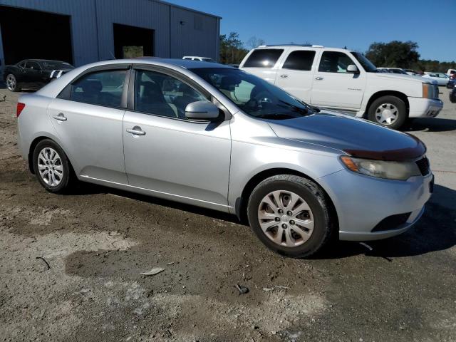Photo 4 from auction – 2013 KIA FORTE EX with VIN KNAFU4A25D5735259