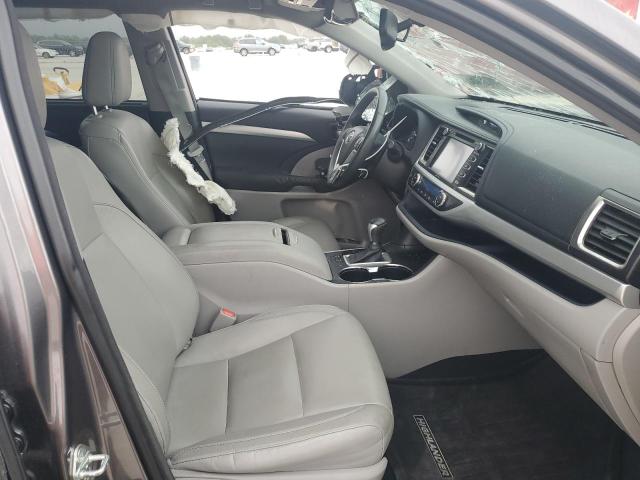 Photo 7 from auction – 2015 TOYOTA HIGHLANDER with VIN 5TDKKRFH0FS075212