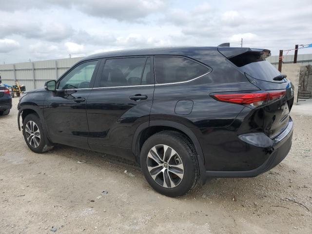 Photo 2 from auction – 2023 TOYOTA HIGHLANDER with VIN 5TDKDRAH2PS036169
