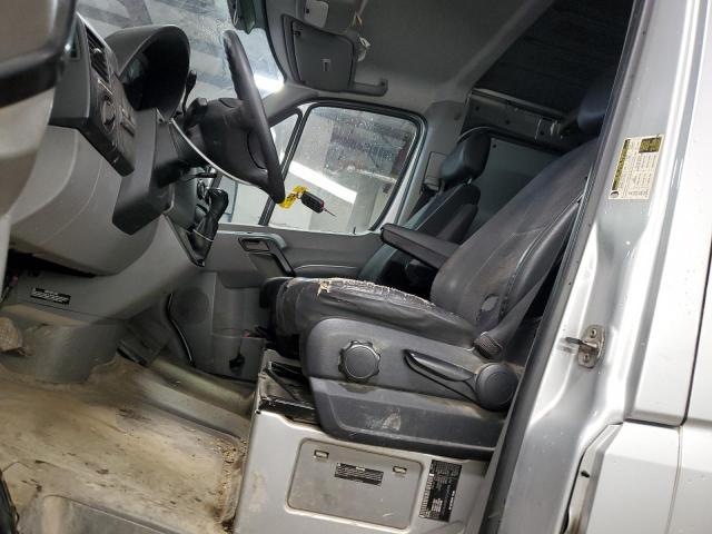 Photo 7 from auction – 2013 MERCEDES-BENZ SPRINTER 2 with VIN WD3PE7CC0D5747227