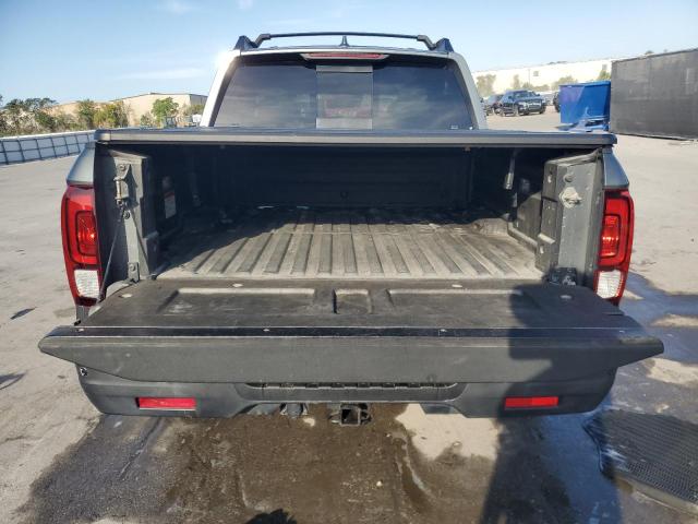 Photo 6 from auction – 2018 HONDA RIDGELINE with VIN 5FPYK3F74JB009474