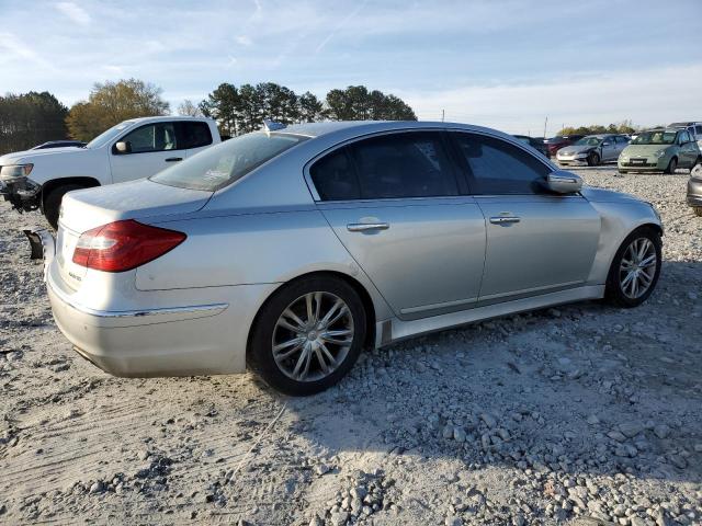 Photo 3 from auction – 2012 HYUNDAI GENESIS with VIN KMHGC4DD2CU194923