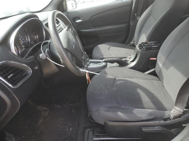 Снимка 7 от търг – 2013 CHRYSLER 200 LX с VIN 1C3CCBAB8DN635433