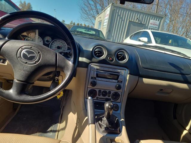 Снимка 9 от търг – 2004 MAZDA MX-5 MIATA с VIN JM1NB353640405029