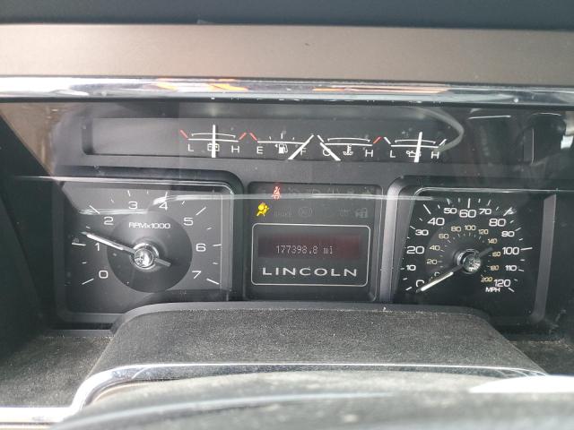 Photo 9 from auction – 2011 LINCOLN NAVIGATOR with VIN 5LMJJ3J58BEJ06370