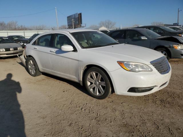 Photo 4 from auction – 2012 CHRYSLER 200 LX with VIN 1C3CCBAB9CN295501