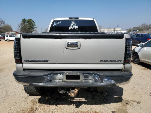 Photo 6 from auction – 2005 CHEVROLET SILVERADO with VIN 1GCEK19B35E152455