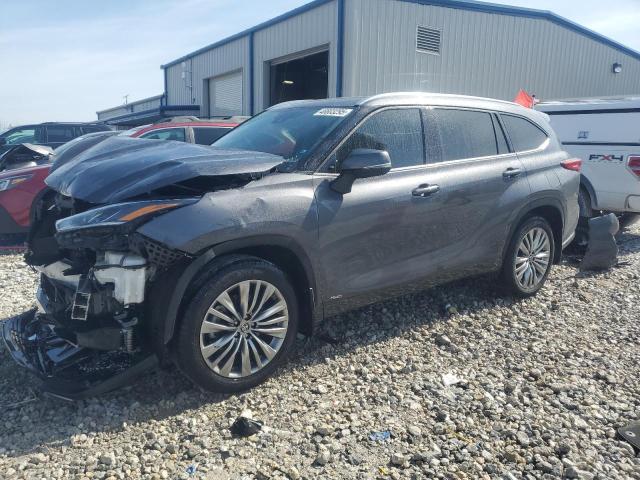 Снимка 1 от търг – 2022 TOYOTA HIGHLANDER с VIN 5TDEBRCH7NS089088