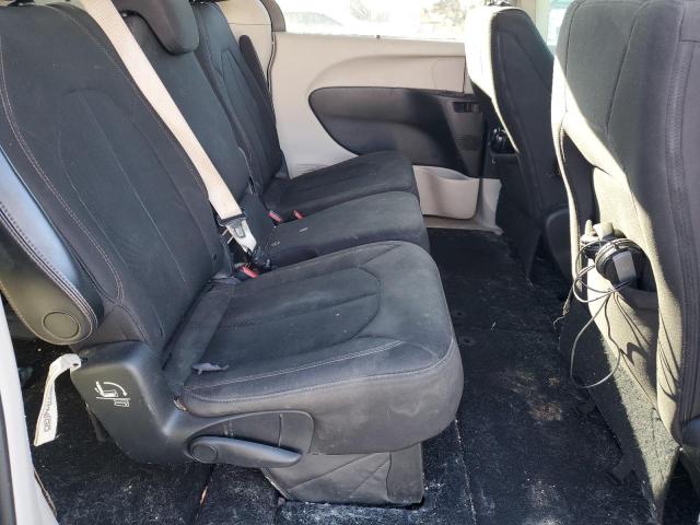 Photo 11 from auction – 2017 CHRYSLER PACIFICA T with VIN 2C4RC1BG4HR811462