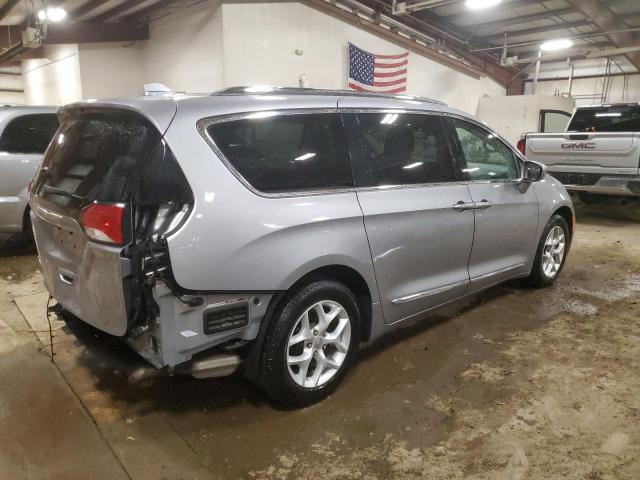 Photo 3 from auction – 2017 CHRYSLER PACIFICA T with VIN 2C4RC1EGXHR816581