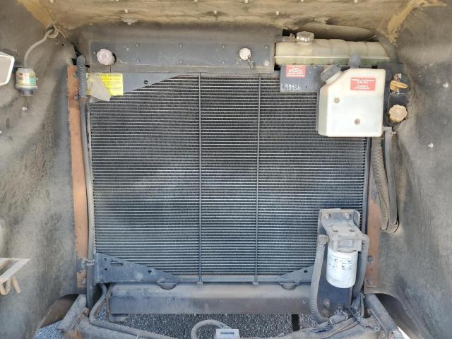 Снимка 7 от търг – 2003 FREIGHTLINER CHASSIS X с VIN 4UZAAHAK23CL98956