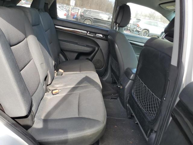 Photo 11 from auction – 2011 KIA SORENTO BA with VIN 5XYKTDA15BG033880