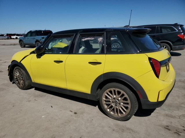 Снимка 2 от търг – 2025 MINI COOPER S с VIN WMW53GD04S2W51636