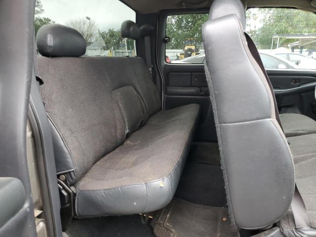 Photo 10 from auction – 2001 CHEVROLET SILVERADO with VIN 1GCEC19W71Z157628