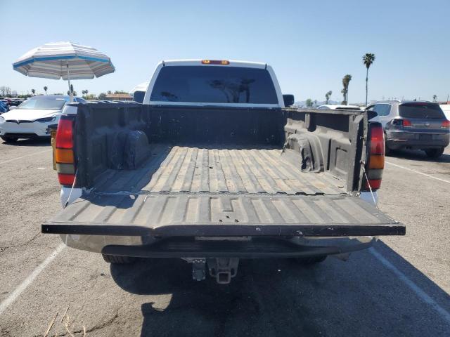Photo 10 from auction – 2006 GMC SIERRA C25 with VIN 1GTHC24U46E176421