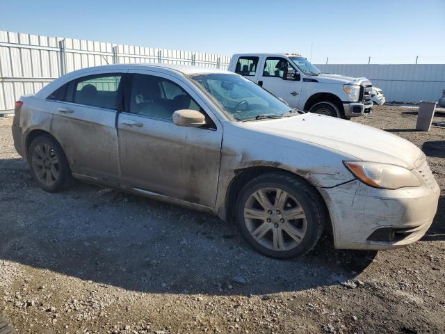 Photo 4 from auction – 2013 CHRYSLER 200 TOURIN with VIN 1C3CCBBB4DN673837