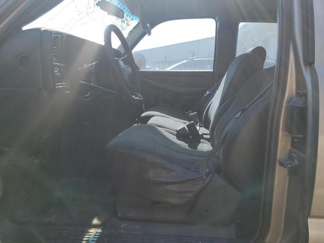 Photo 7 from auction – 2002 CHEVROLET SILVERADO with VIN 2GCEC19W221285706
