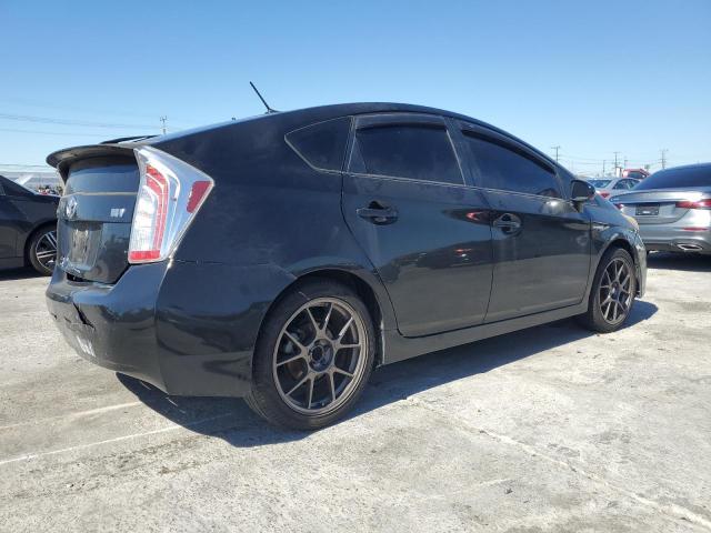 Photo 3 from auction – 2013 TOYOTA PRIUS with VIN JTDKN3DU4D5585313