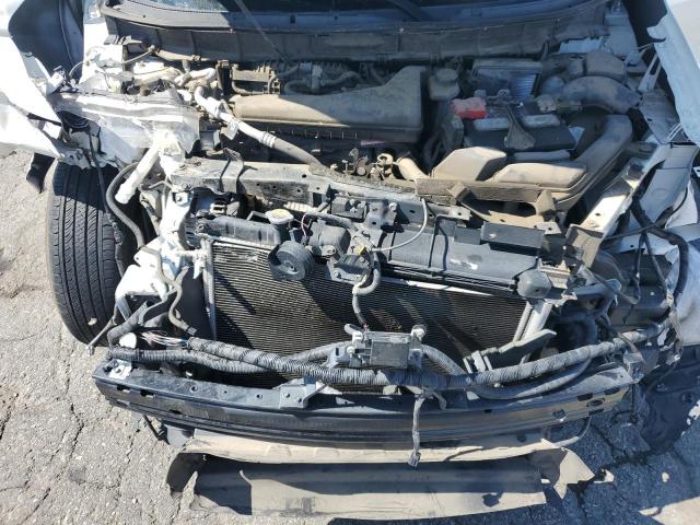 Photo 12 from auction – 2018 NISSAN ROGUE S with VIN 5N1AT2MT3JC734753
