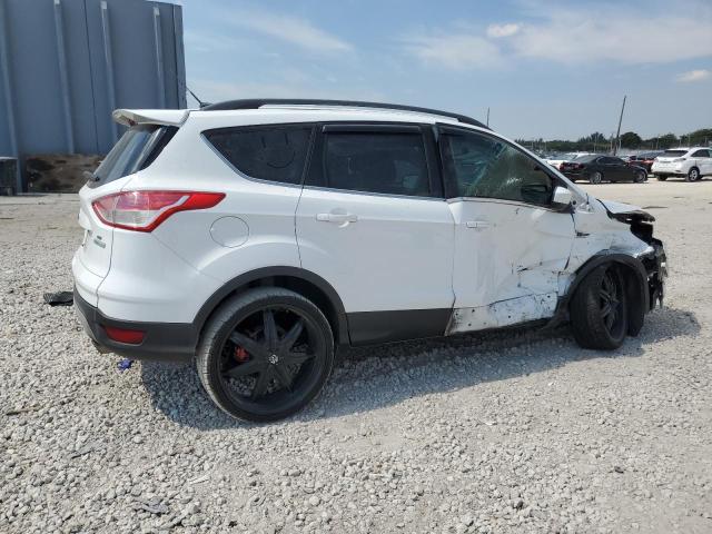 Photo 3 from auction – 2016 FORD ESCAPE SE with VIN 1FMCU0G99GUC20435