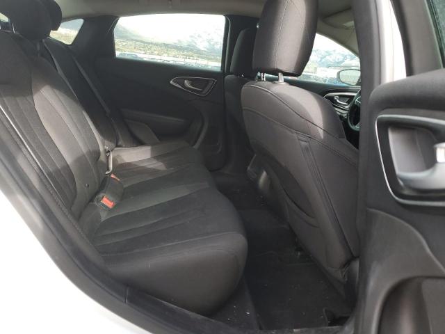 Photo 10 from auction – 2016 CHRYSLER 200 LIMITE with VIN 1C3CCCAG2GN161937