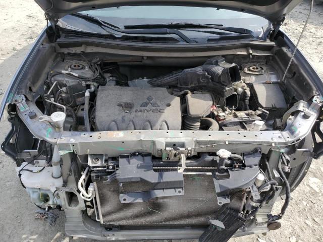 Photo 12 from auction – 2018 MITSUBISHI OUTLANDER with VIN JA4AZ3A36JZ041454