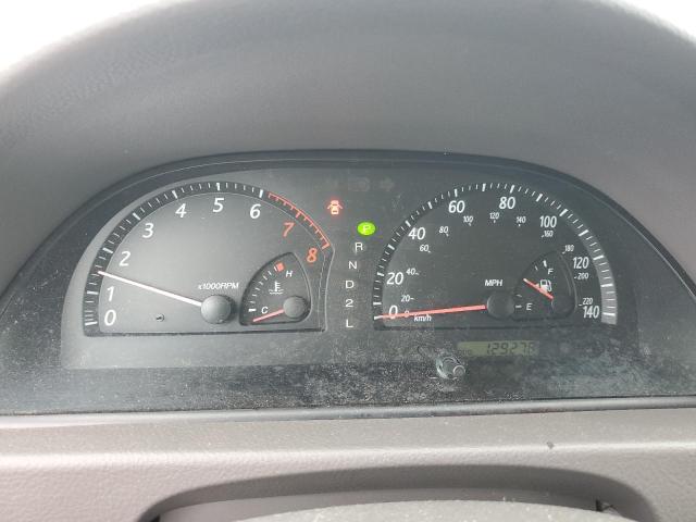 Photo 9 from auction – 2002 TOYOTA CAMRY LE with VIN JTDBF30K320020871