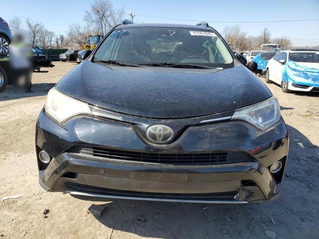 Photo 5 from auction – 2017 TOYOTA RAV4 XLE with VIN 2T3RFREV5HW580576