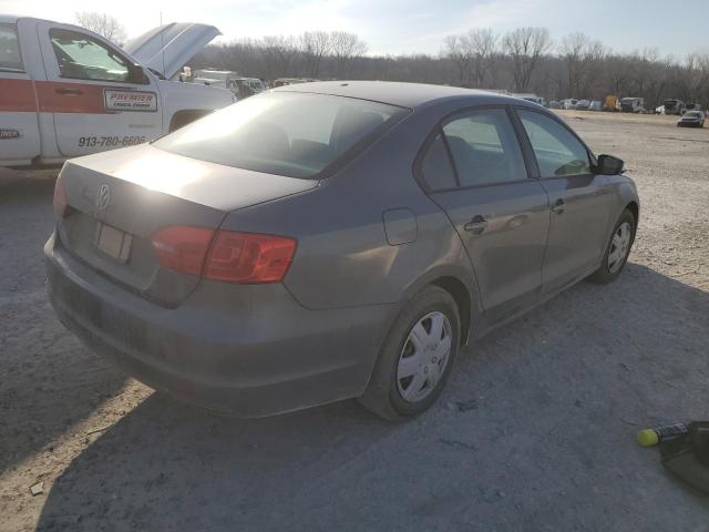 Photo 3 from auction – 2013 VOLKSWAGEN JETTA BASE with VIN 3VW1K7AJ2DM411642