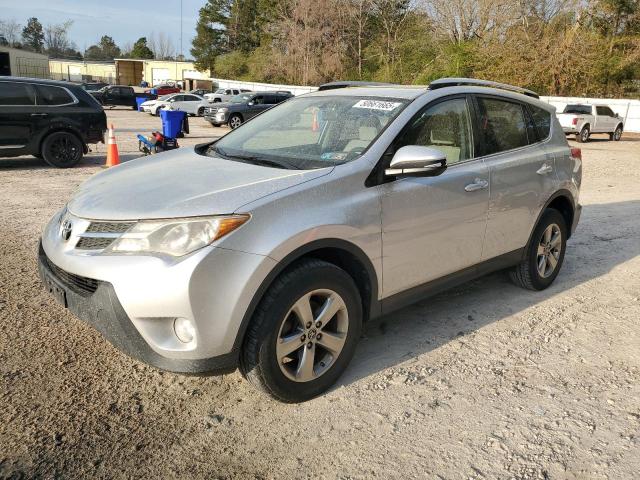 TOYOTA RAV4 2015 с VIN JTMRFREV0FD160833 - Снимка от търг