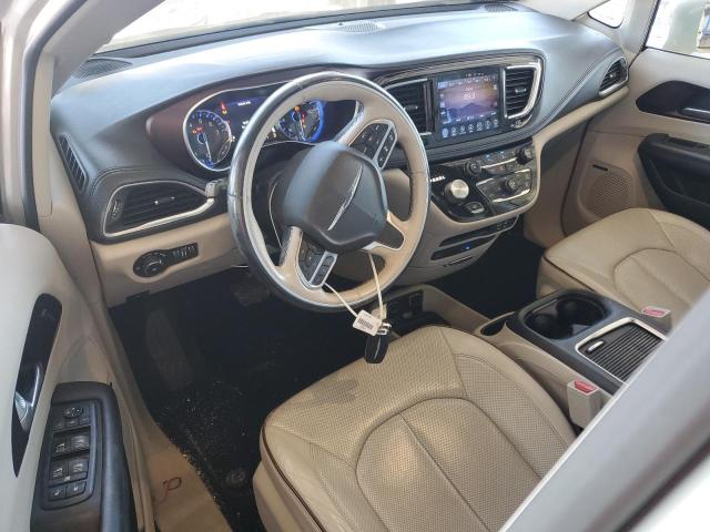 Photo 8 from auction – 2017 CHRYSLER PACIFICA L with VIN 2C4RC1GGXHR602848