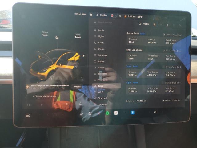 Photo 9 from auction – 2022 TESLA MODEL Y with VIN 7SAYGDEE8NF422717