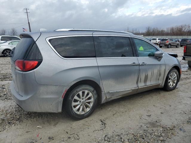 Photo 3 from auction – 2018 CHRYSLER PACIFICA T with VIN 2C4RC1BG8JR214062