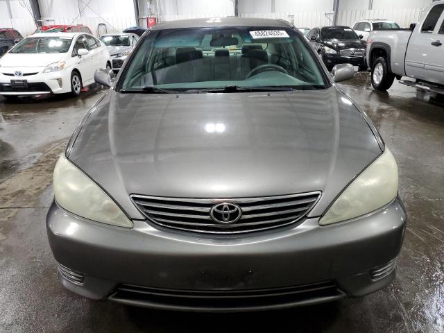 Photo 5 from auction – 2005 TOYOTA CAMRY LE with VIN 4T1BE32K35U954716