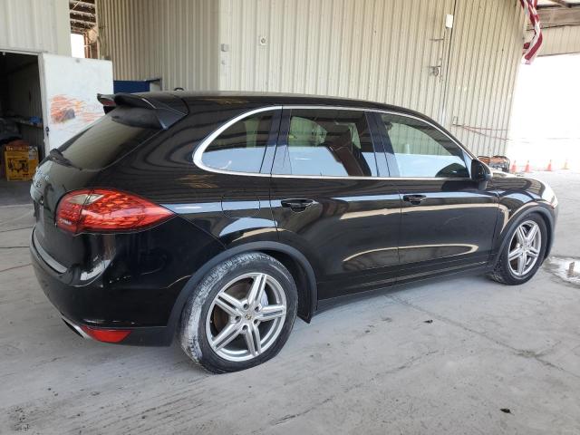 Photo 3 from auction – 2012 PORSCHE CAYENNE S with VIN WP1AE2A20CLA92021