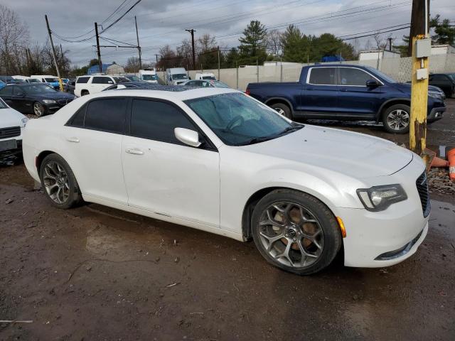 Снимка 4 от търг – 2016 CHRYSLER 300 S с VIN 2C3CCABG1GH252984