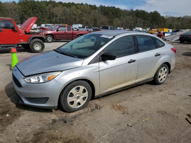 FORD FOCUS S 2015 with VIN 1FADP3E21FL259473 - Photo from auction