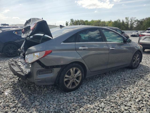 Photo 3 from auction – 2013 HYUNDAI SONATA SE with VIN 5NPEC4AC2DH626543