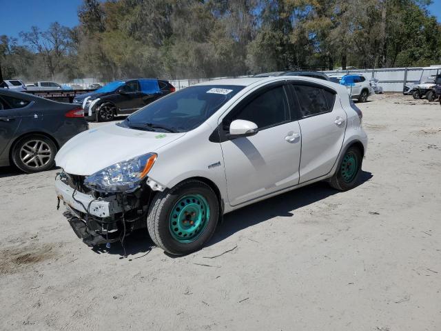 TOYOTA PRIUS C 2013 with VIN JTDKDTB30D1539742 - Photo from auction